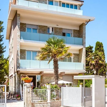 Hotel Villa Del Mare Senigallia Bagian luar foto