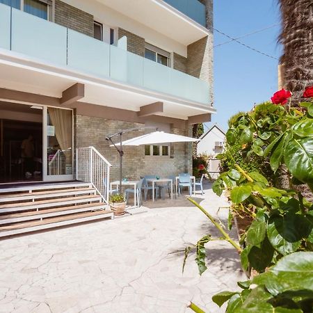 Hotel Villa Del Mare Senigallia Bagian luar foto