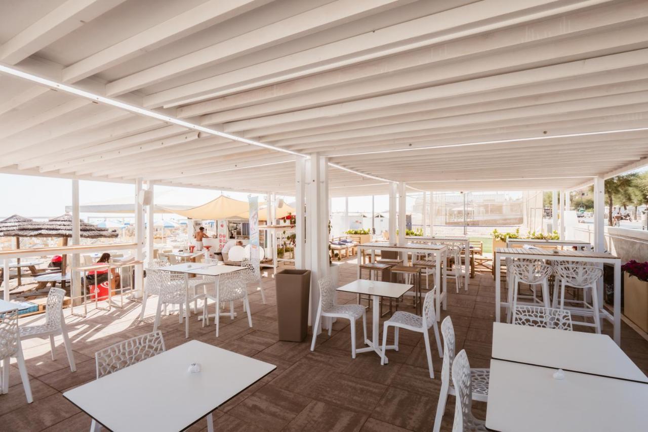 Hotel Villa Del Mare Senigallia Bagian luar foto